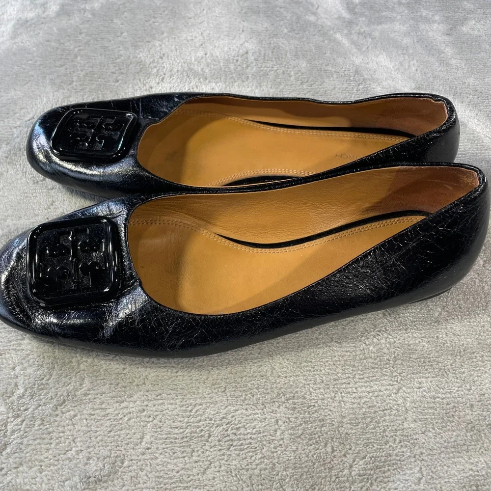 Tory Burch Claire Ballet Flats Womens‎ 9.5 Black Leather Square Toe Enamel Logo
